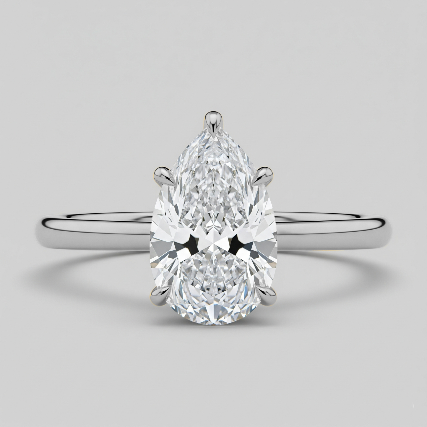 Bague solitaire poire