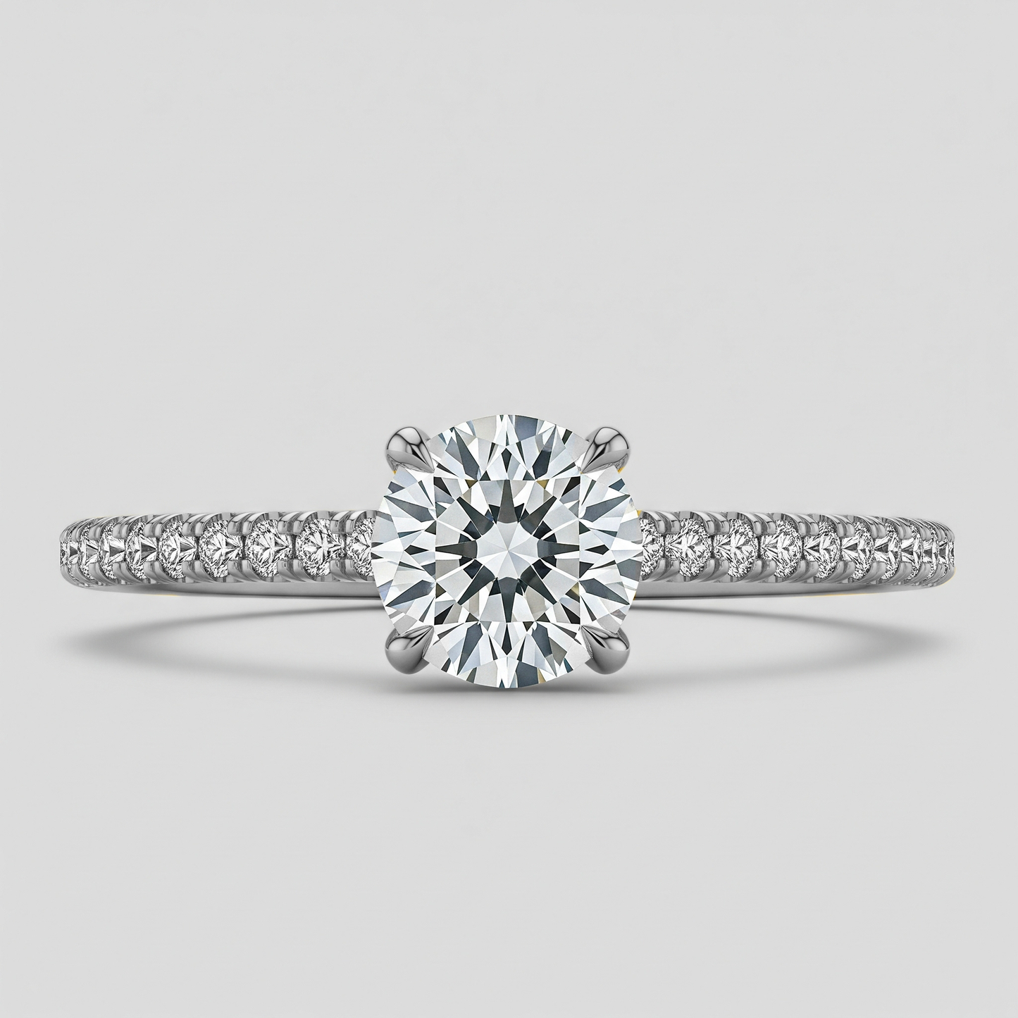 Solitaire rond serti